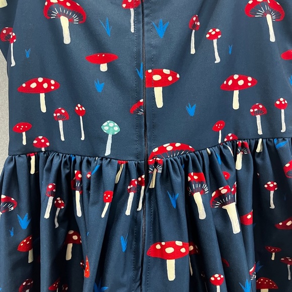 Unique Vintage Mushroom Midi Dress - Blue with pockets spaghetti straps so cute - Picture 4 of 7